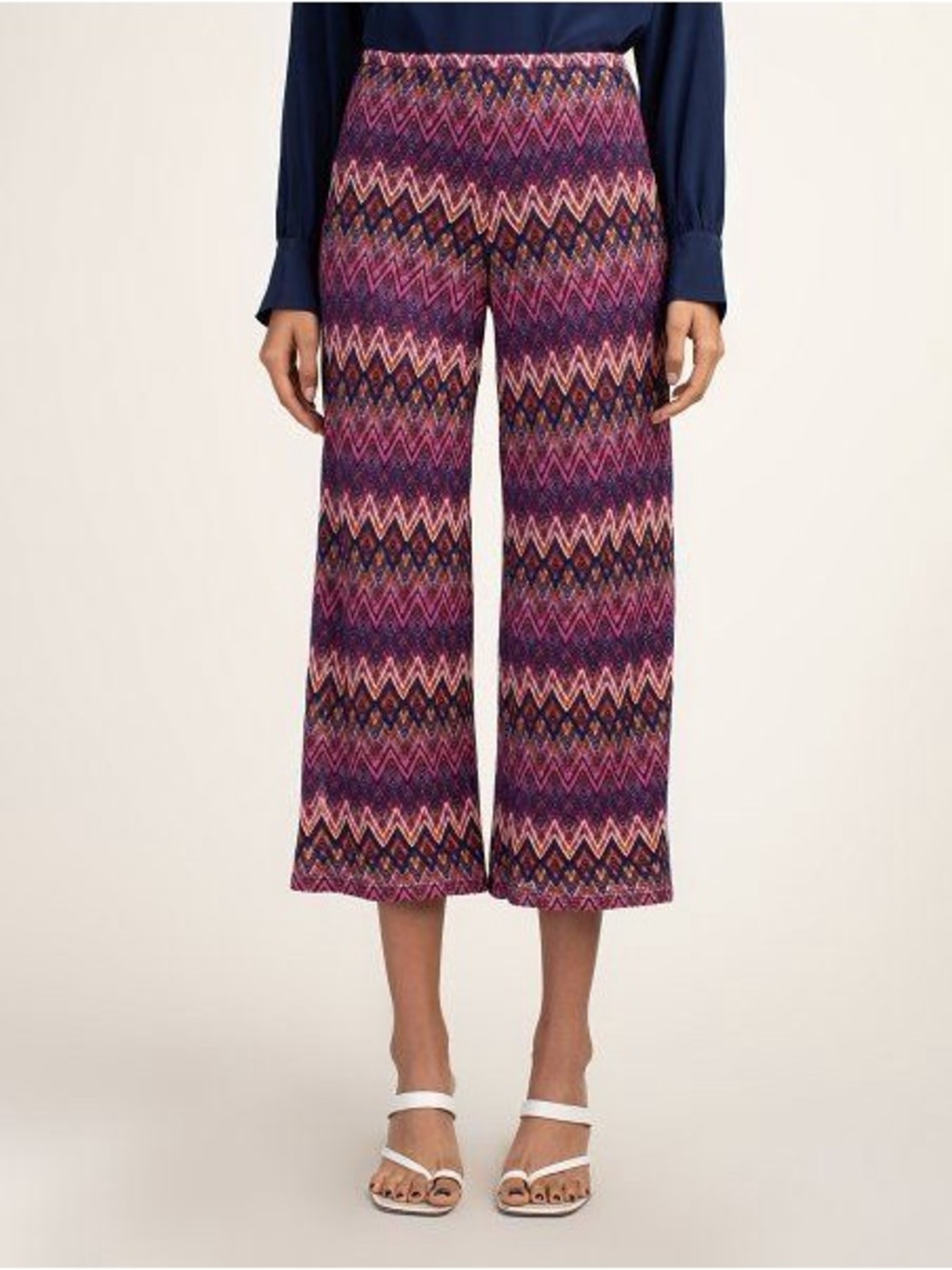 Trina Turk Wide Leg Patterned mesh Knit Pants in size small